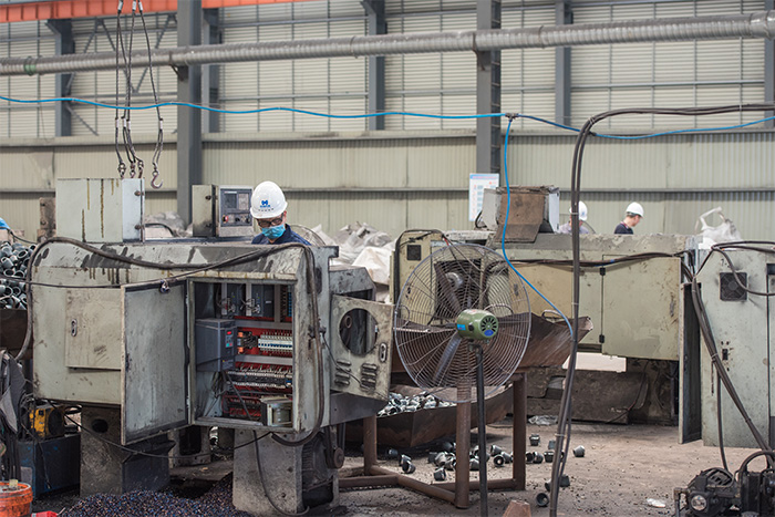 乌兰浩特网架配件-锥头加工车间